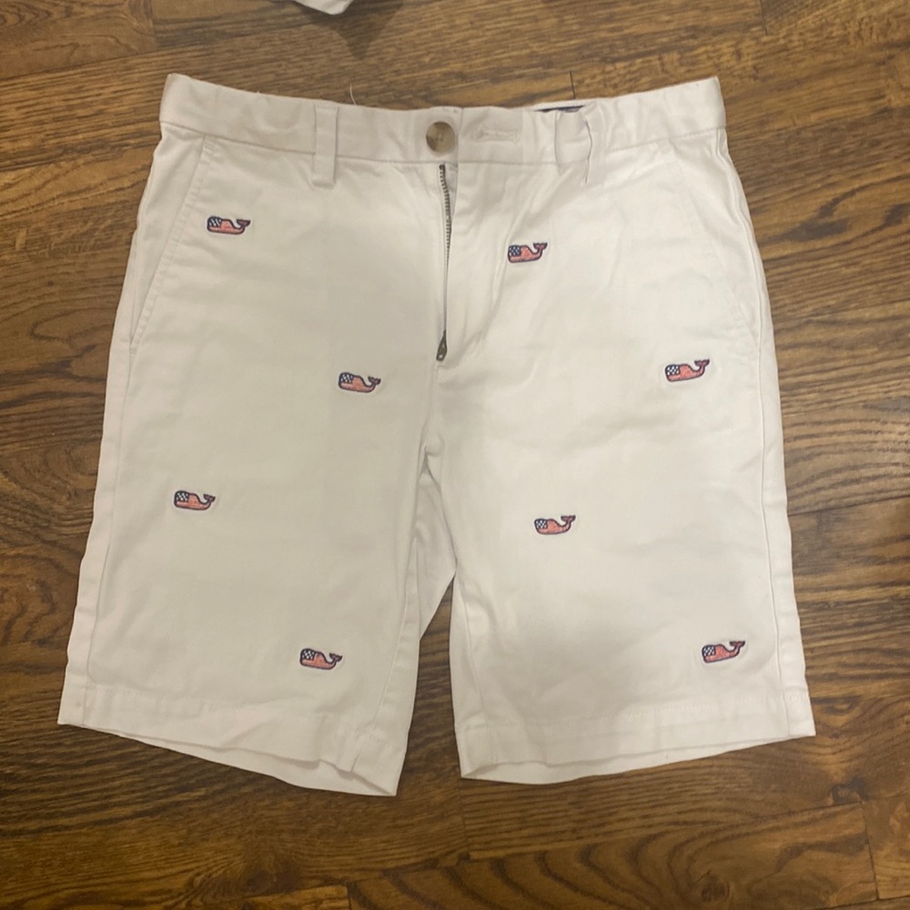 Vineyard vines size 10 boys shorts